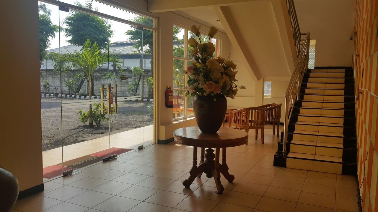 Sinar Bintang Hotel Padangan (East Java) Exterior foto